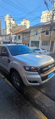 FORD RANGER 2.2 XLS 4X4 CD 16V DIESEL 4P MANUAL FORD RANGER 2.2 XLS 4X4 CD 16V DIESEL 4P MANUAL